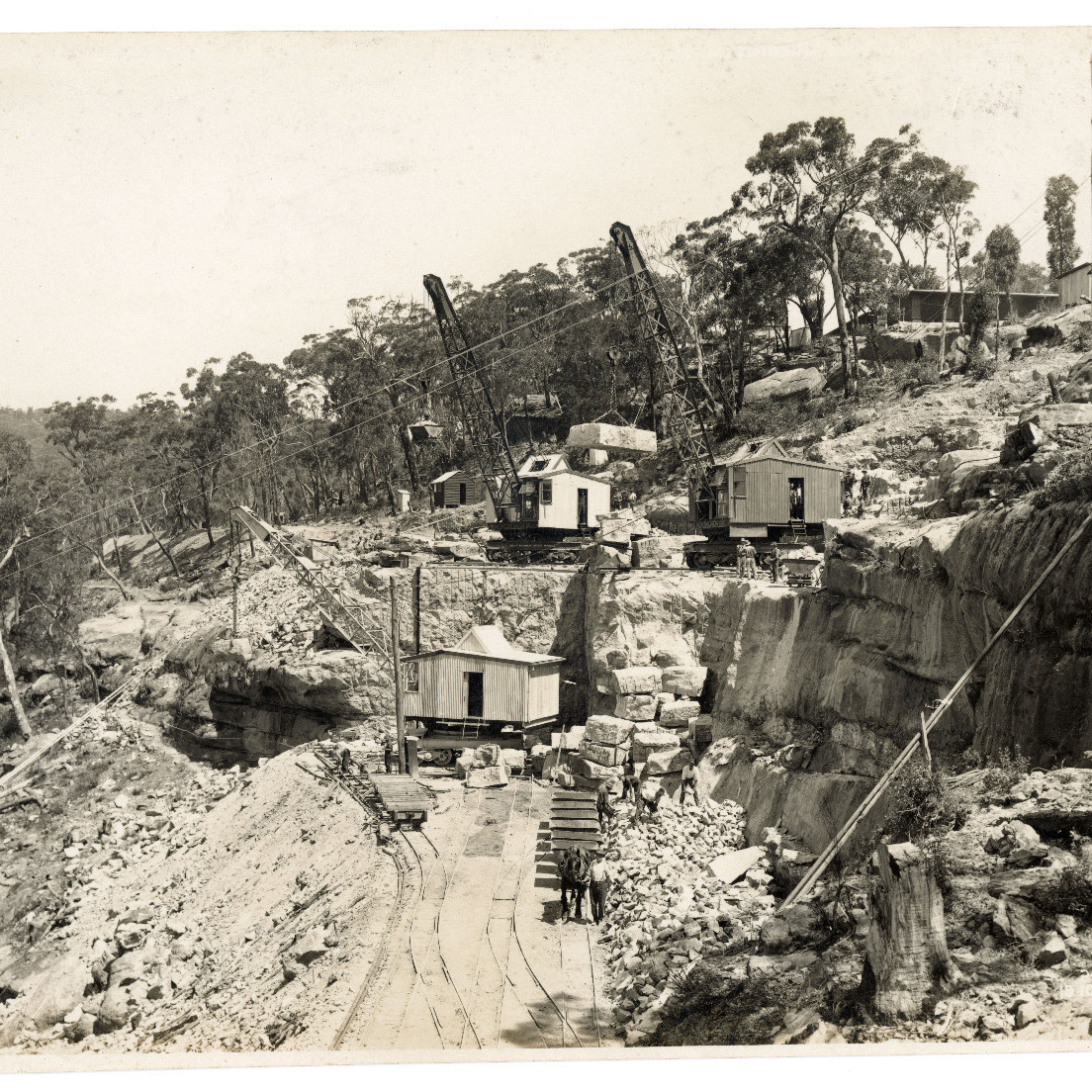 Unidentified Mine or Quarry 