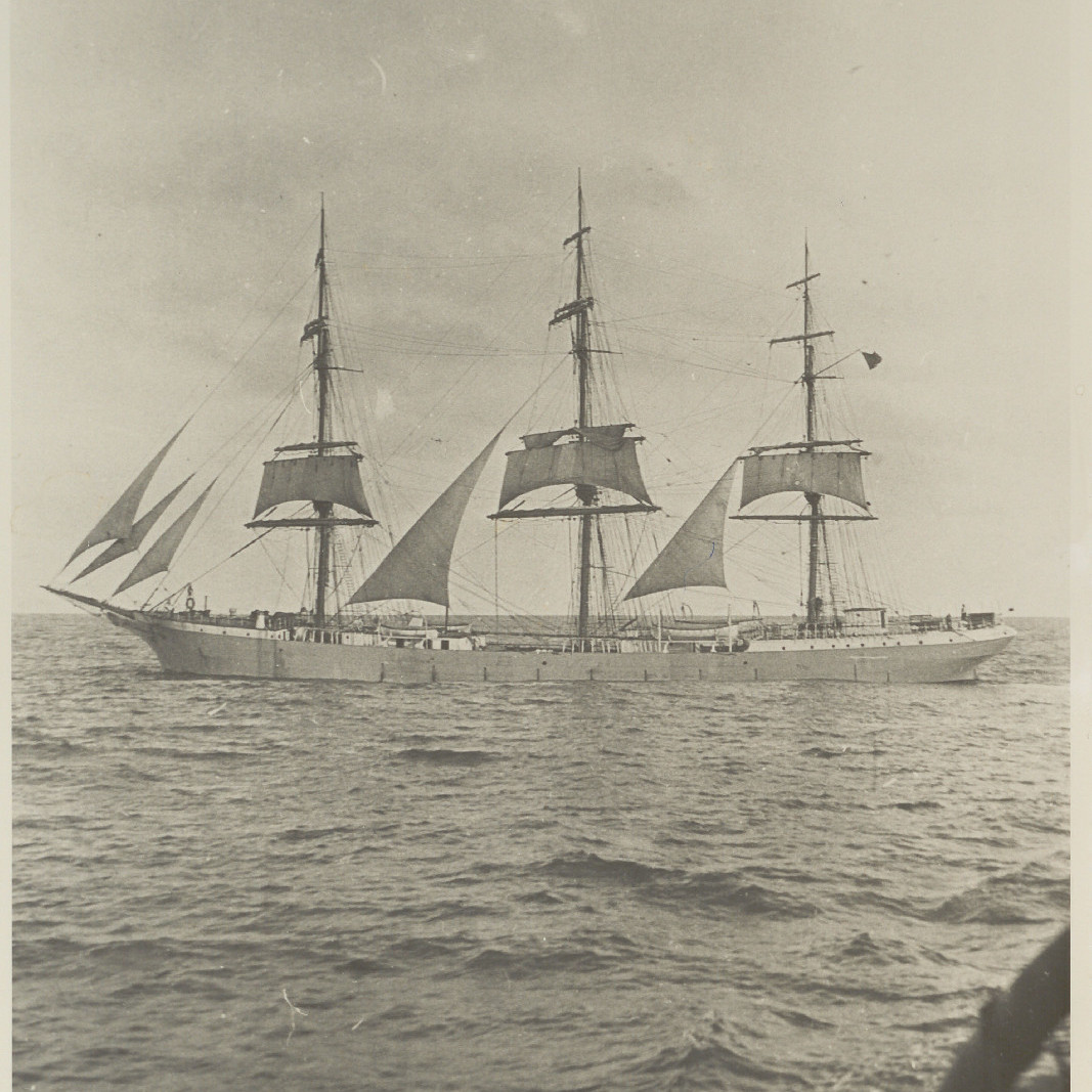 'Mannhem' off the Coast of Newcastle