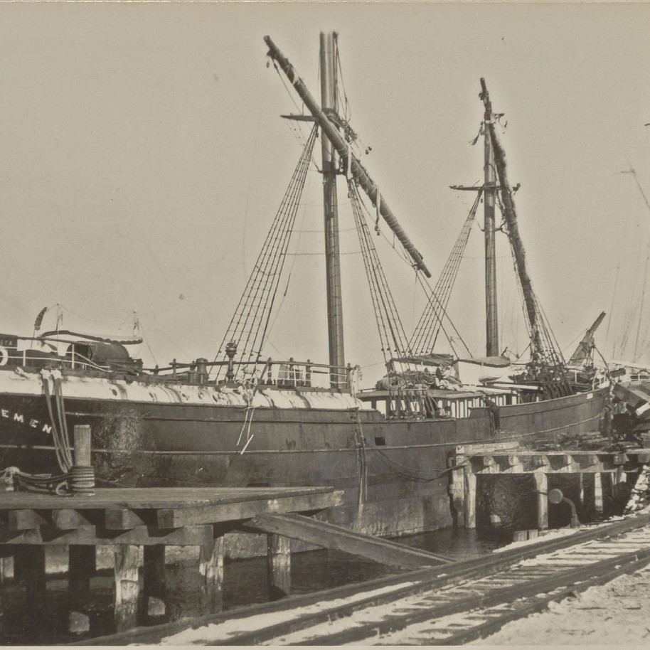 German Barque 'Josefa' Damaged in Newcastle Dock