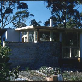 "Sinbin" in Shoal Bay, NSW (September 1960)