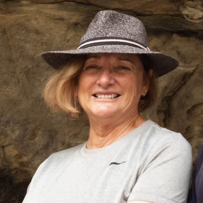 Carol Carter