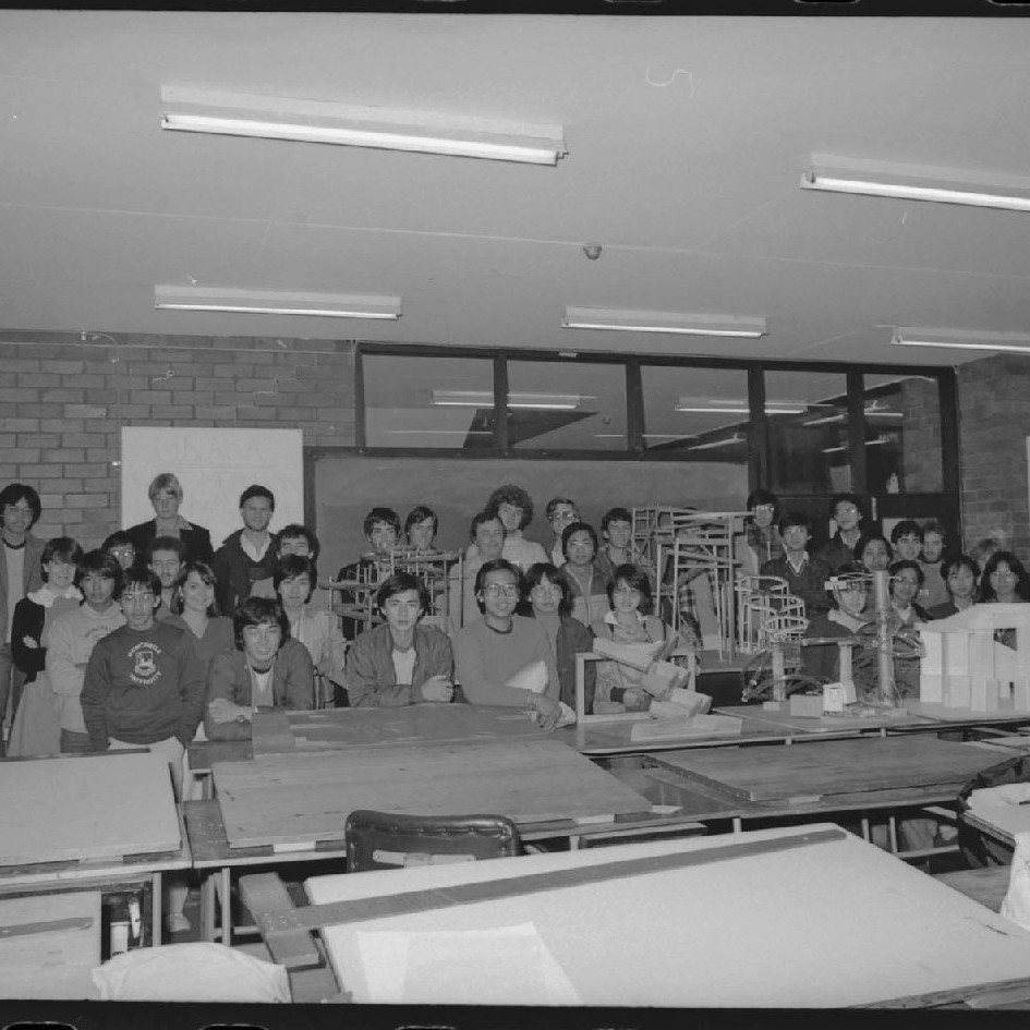 Group Photo C3165v 01