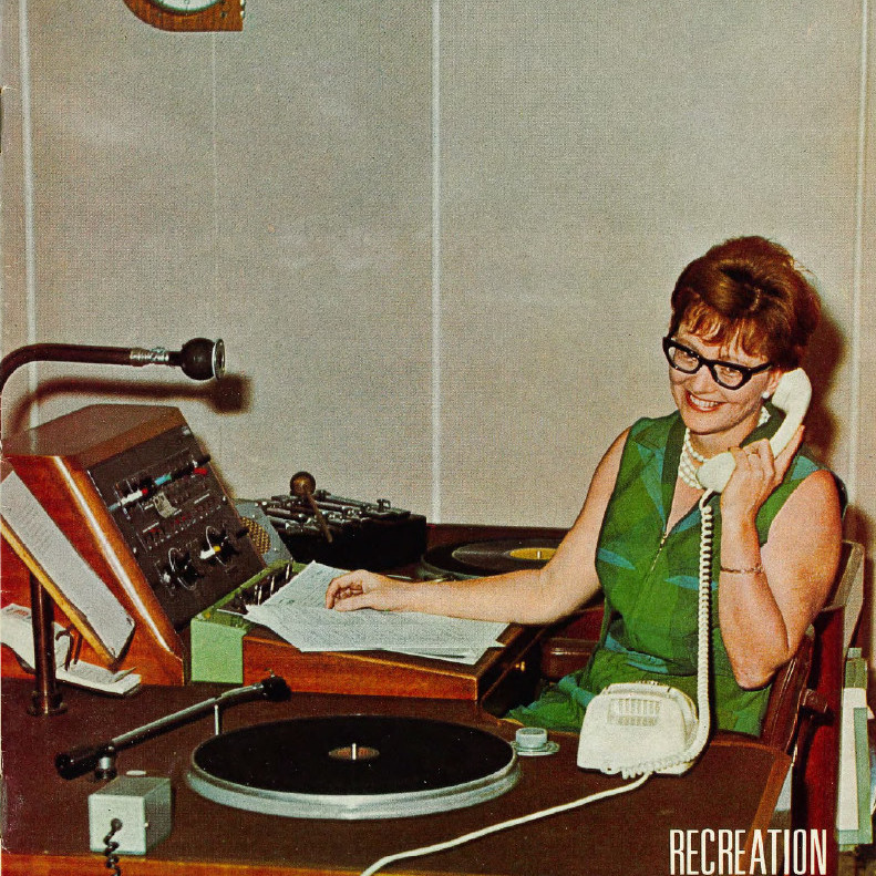 Recreation News: Magazine of the Stewarts and Lloyds Recreation Club, Christmas 1969