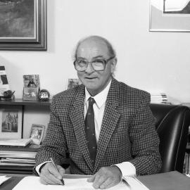 Professor Michael Carter, the University of Newcastle, Australia - 1992