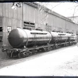 NSWGR, standard 9000 gallon fuel tankers following their construction at Tulloch Ltd, Rhodes, NSW, [1925]