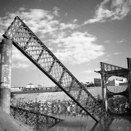 Part of old Belmore Bridge during demolition, Maitland, NSW, 1965