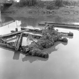 Damage to old Belmore Bridge due to flooding, Maitland, NSW