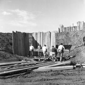 Brown's Enterprises workers during construction of new Belmore Bridge, Maitland, 1961