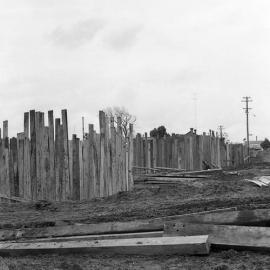 Construction of new Belmore Bridge, Maitland, NSW, 1961