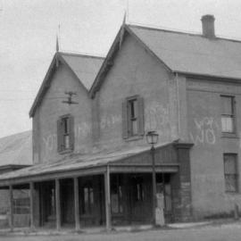 Side view, Campbells' Store, Morpeth, NSW, 1933