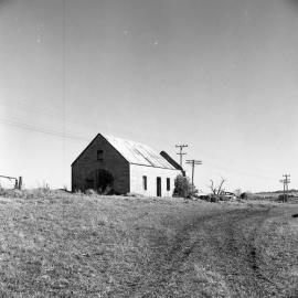 Berry Pomeroy House, kennels for hounds, Berry Park, NSW, 1974