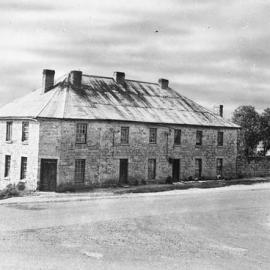 Street view, Anlaby's Inn, Morpeth, NSW