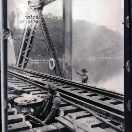 Sand blasting during construction of the first Hawkesbury Railway Bridge, NSW, [1888]