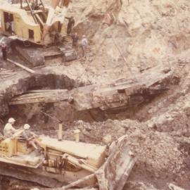 Recovery by open cutting