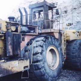 Saxonvale Open Cut - Burnt out loader, early 1990s