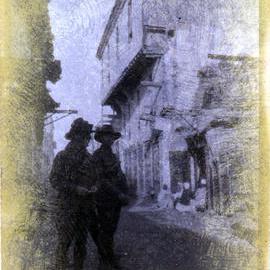 A cross street in Suez during World War I