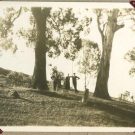 Doug Brown, Mr and Mrs Broadbent?, Mary Brown at Seaham, NSW, c. 1930s-1940s