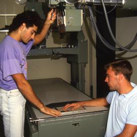 Operating radiography machine