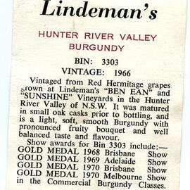 Lindeman's Hunter River Valley Burgundy Label (1966)