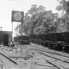 Mount Kembla Coal Ltd, empty four-wheel hoppers, Mount Kembla Colliery, NSW, [1930s]