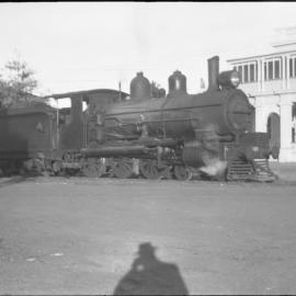 QGR, PB15 Class, No. 546, goods train, Denison Street, Rockhampton, [1950s]