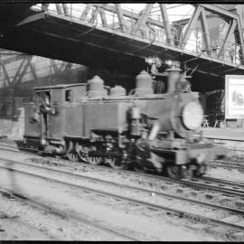 QGR, D17 Class Suburban Tank, light engine, Central Station, Brisbane, Qld, [1950s]