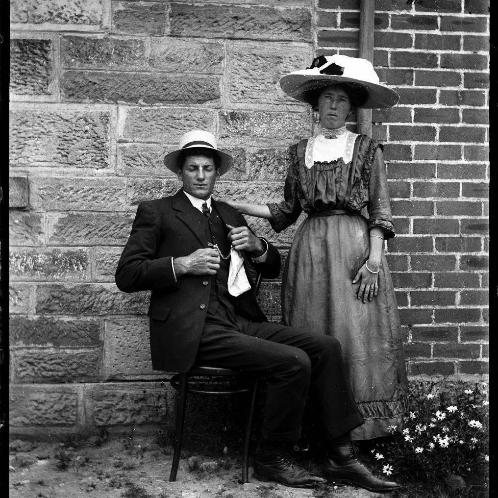 Unidenitified man and woman, c1910s