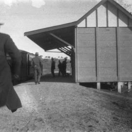 NSWGR, CPH Rail Motor, with passenger running for train, Bomera Railway Station (Werris Creek-Binnaway Line), [1930s]
