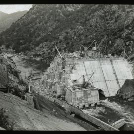 Burrinjuck Dam, down-stream face, Burrinjuck, NSW
