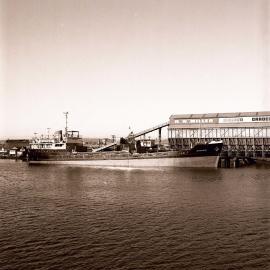 M.V. Hexham Bank, Hexham, NSW, 21 August 1974
