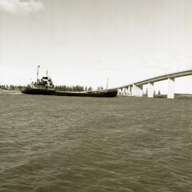 M.V. Stephen Brown, Hunter River, NSW, 14 July 1975