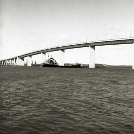 M.V. Stephen Brown, Hunter River, NSW, 14 July 1975