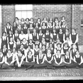 Girls Choir, Newcastle Central Domestic School, NSW, 31 August 1932