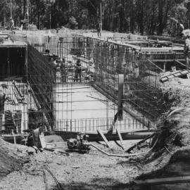 Construction of the new Engineering Science Block, the University of Newcastle, Australia - 1988