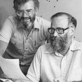 Dr Sean McElwaine with visitor Professor Lee Segel, the University of Newcastle, Australia, 1985