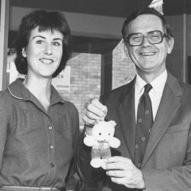 Vice-Chancellor, Professor Don George with the Animal House Director, Robyn Gentle at the opening of the Centre, the University of Newcastle, Australia, 1985