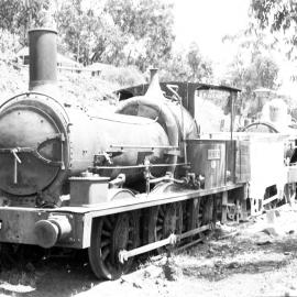 Gunnedah Colliery Company, Locomotive "Sydney" and ex-NSWGR F351, No. 361, Gunnedah Colliery, NSW, [1930s]