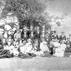 Shop employees picnic, Tomago, NSW, 11 November 1898