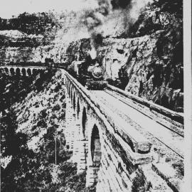 NSWGR, J Class, goods, No. 2 viaduct, Great Zig Zag Railway near Lithgow, [1900]