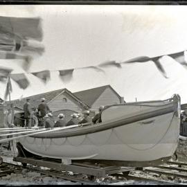 Launching the lifeboat "Victoria", Newcastle, NSW, [27] May 1897