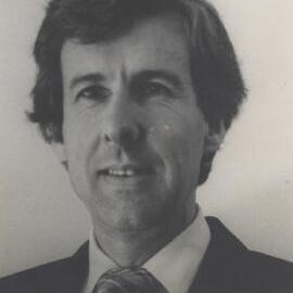 Professor Brian Fraser, the University of Newcastle, Australia - UniNews Vol. 7 No. 4