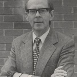 Professor Graeme Jameson, the University of Newcastle, Australia