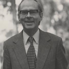 Professor Graeme Jameson, the University of Newcastle, Australia
