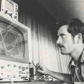 Dr. John O'Connor using a cathode ray oscilloscope, the University of Newcastle - 30 November 1982