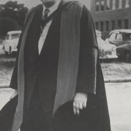 Professor Geoffrey Cranfield (History) at Tighes Hill