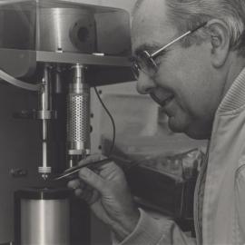 Associate Professor S. Warne, Geology, 1985