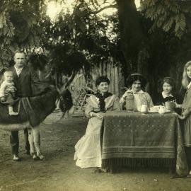 Morrison Family, Singleton, ca. 1900