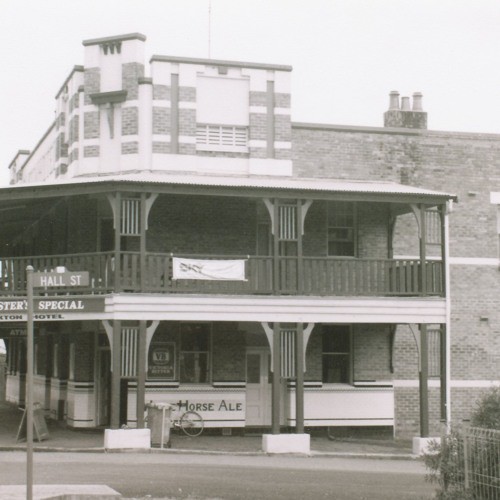 Fred Hallam (1915-1983) - Mines Clerk & Solicitor. Recorded 25th November 1981. Part 1/2.