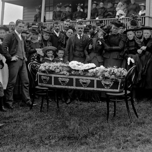 Stan Smyth (1913-1996) - Funeral director. Recorded 2 November 1981. Part 2/2.