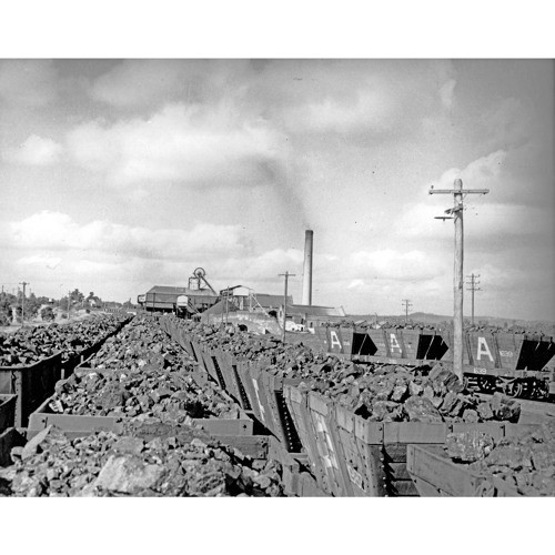 Tom Rennex (1904-1991) - Mineworker, Aberdare Colliery. Recorded 4 December 1983. Part 1/1.